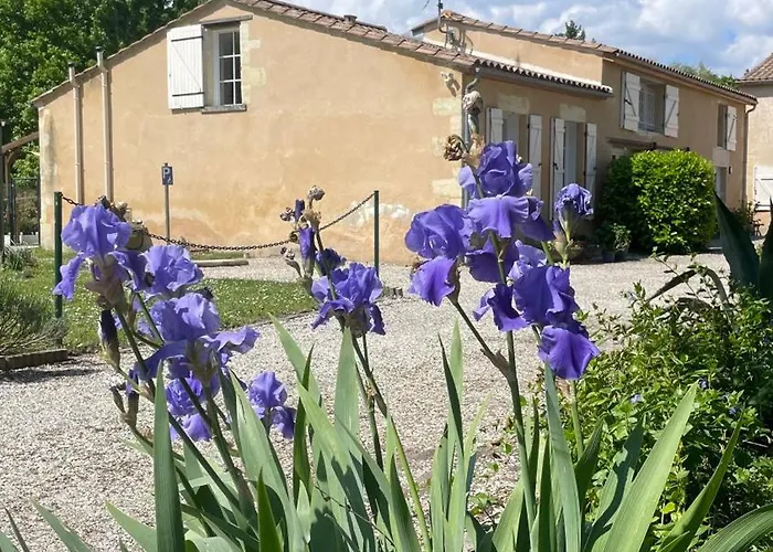 Gites Ecolabellises Du Domaine De Ludeye - Au Calme Dans Le Medoc