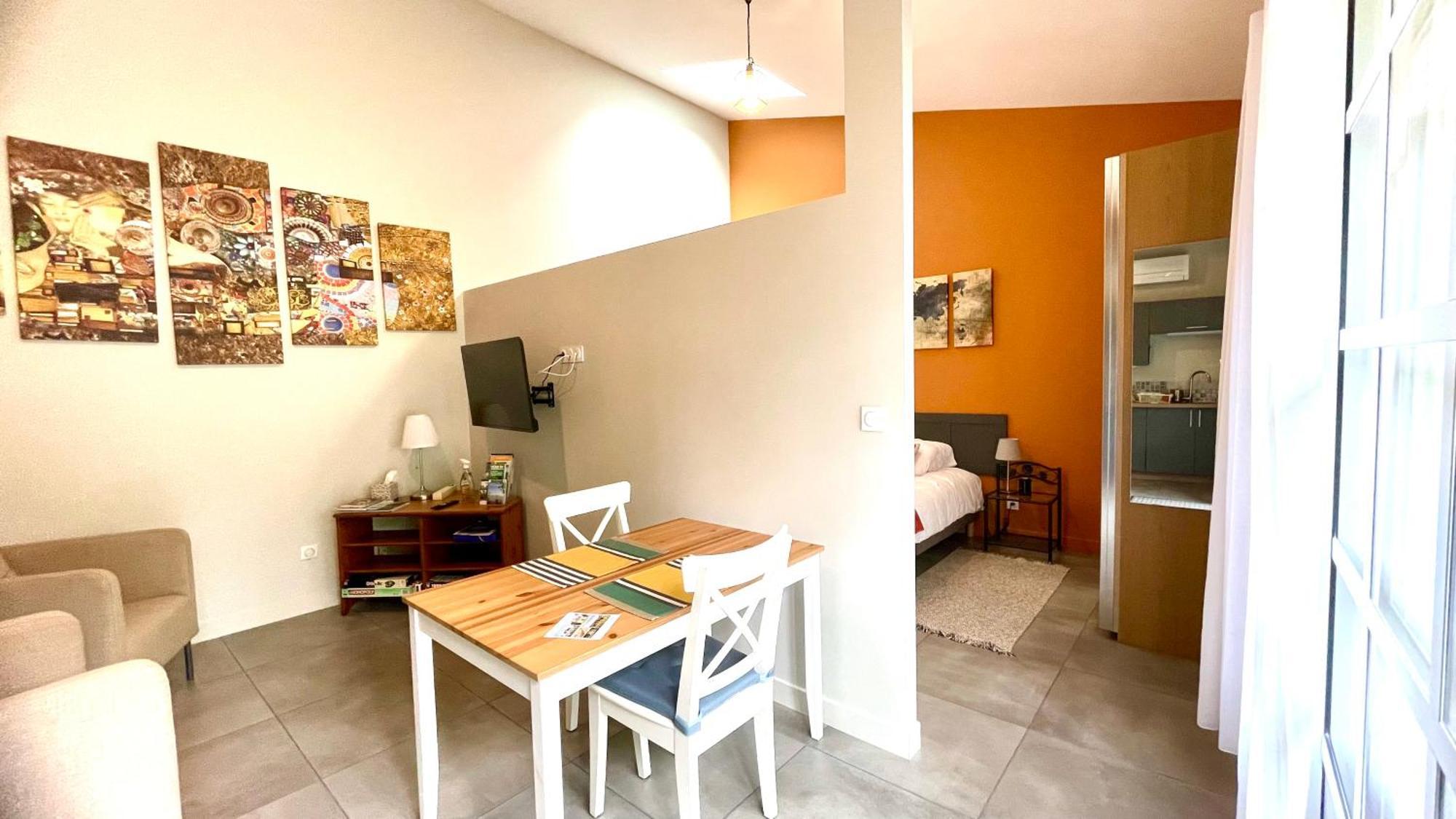 Les Du Domaine De Ludeye Holiday home